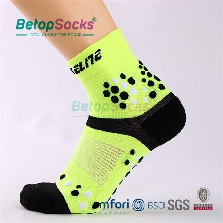 Women's Athletic Crew Socks